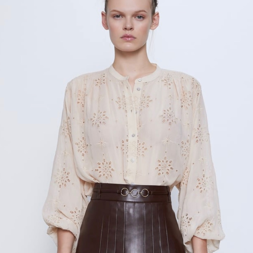 Zara embroidered openwork top blouse shirt eyelet